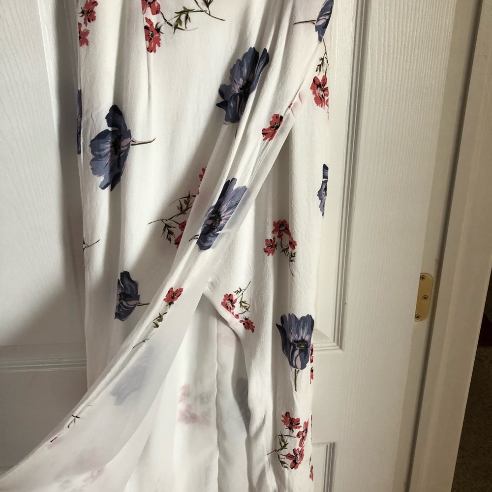 Bardot Calf length floral dress Size 4/6 small